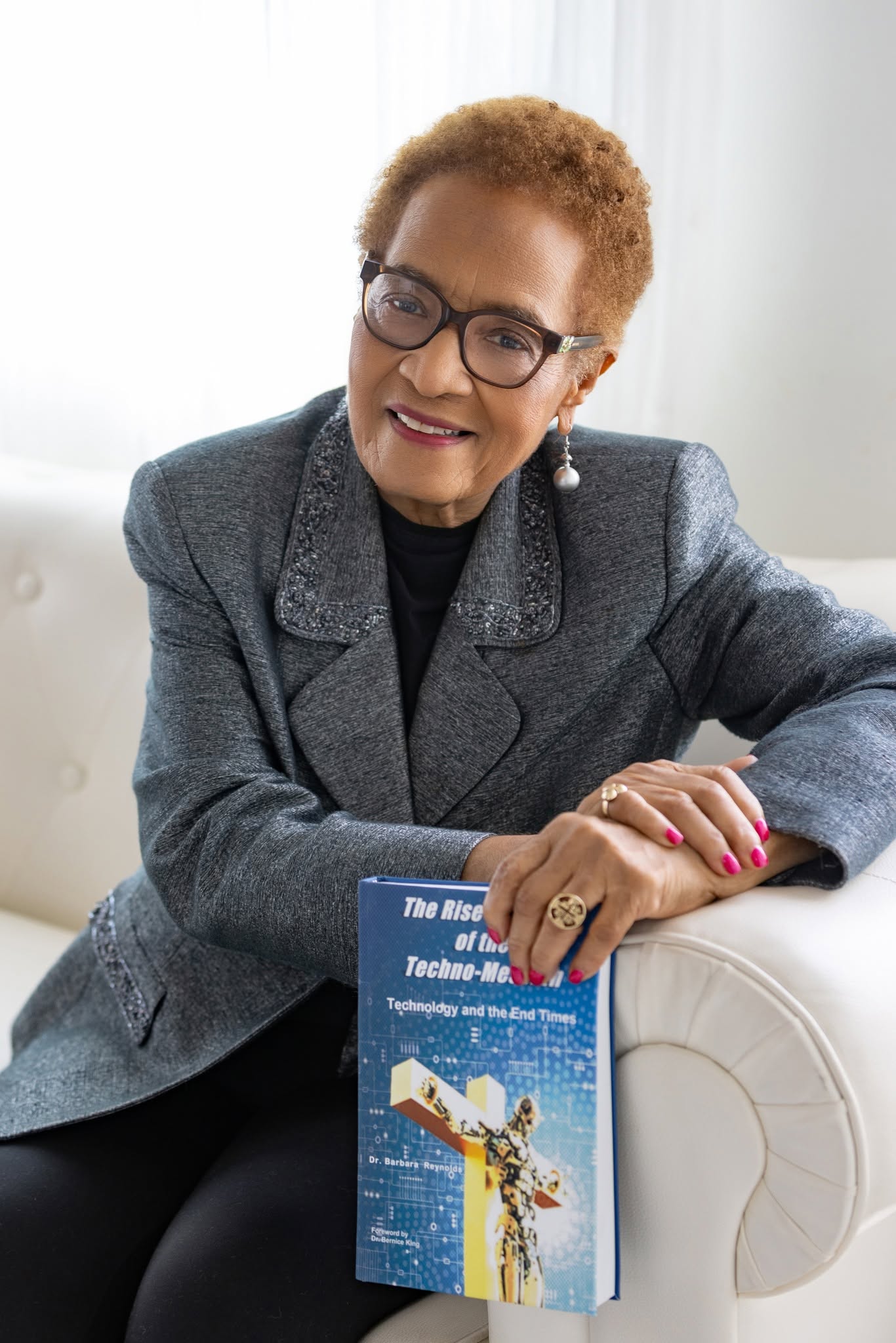 Dr. Barbara Reynolds